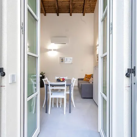 Volta Collection By Halldis Apartment